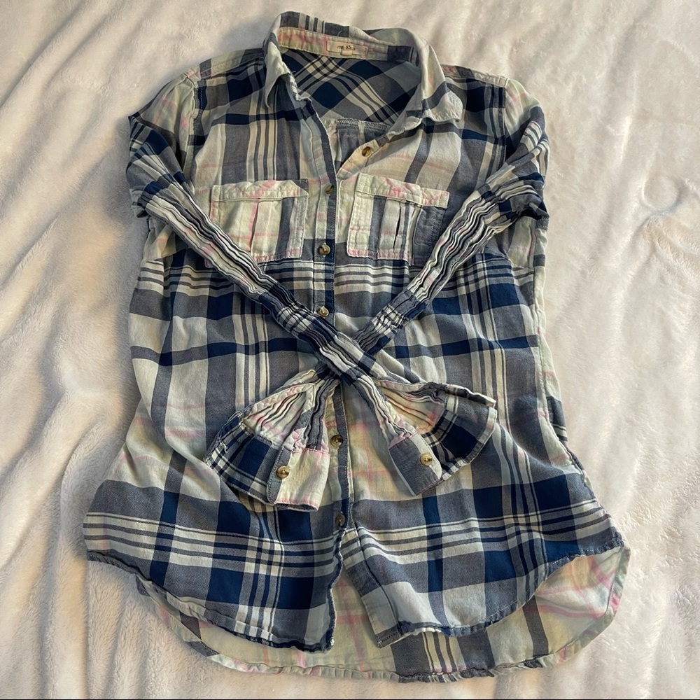 Maurices Button Down